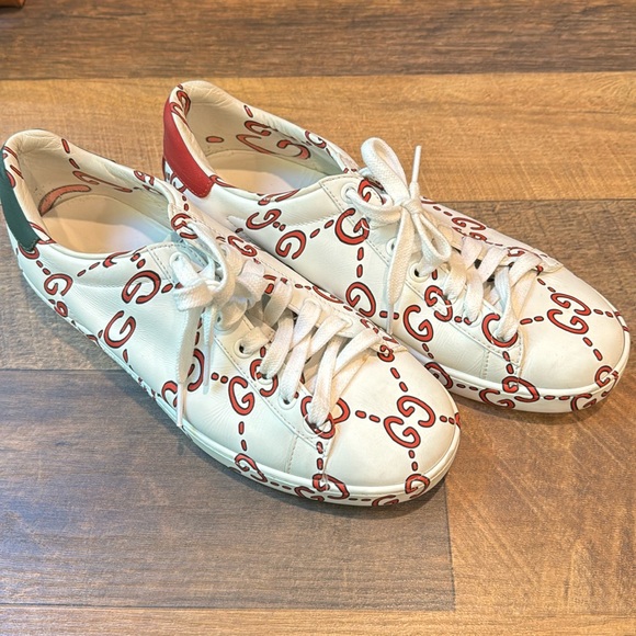 GUCCI ACE GG LOGO VERY GOOD CONDITION SIZE 37 (fits like a 7.5/8). Minor wear - Picture 1 of 6